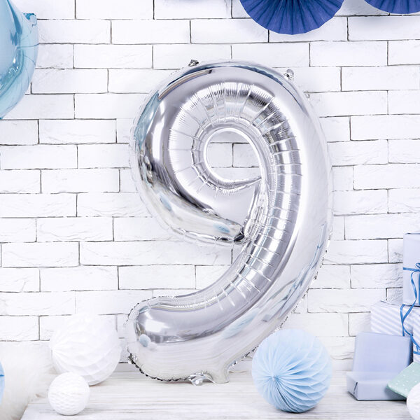 BALLON CHIFFRE « 9 » ARGENTÉ