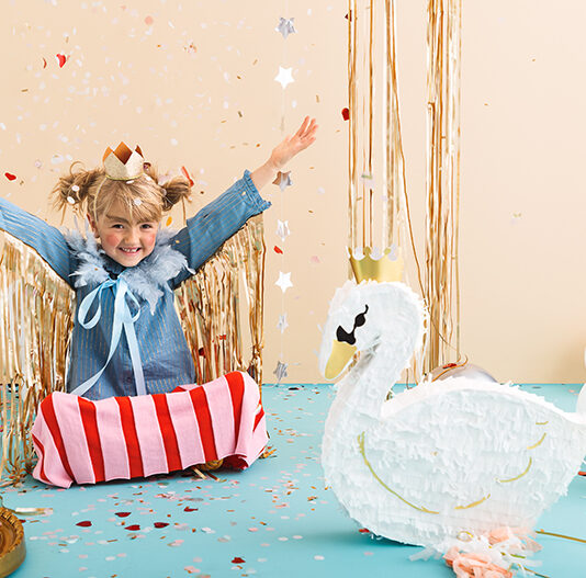 PINATA CYGNE
