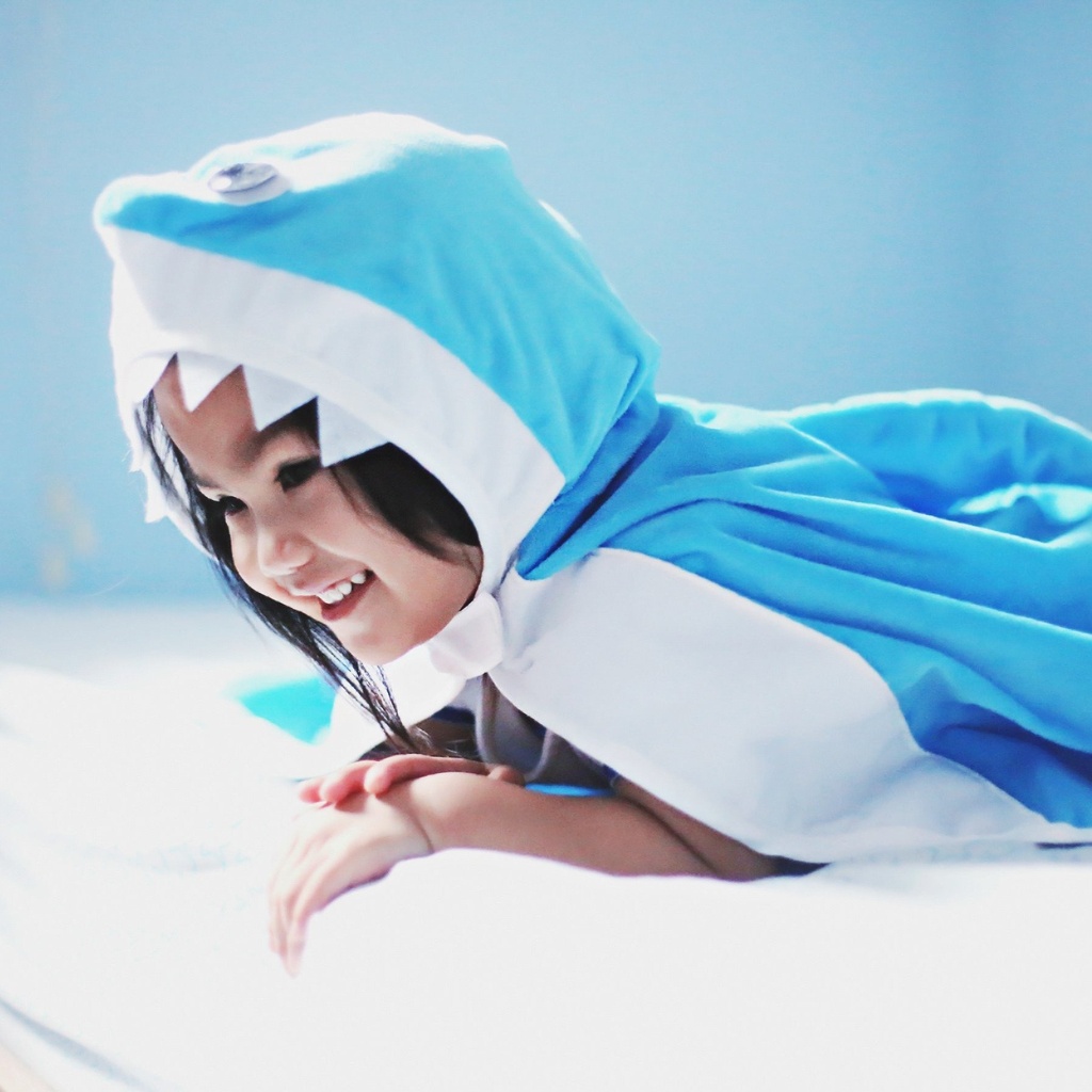 BABY SHARK CAPE