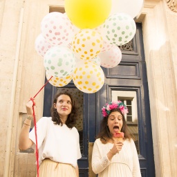 5 BALLONS IMPRIMÉS CONFETTIS - JAUNE