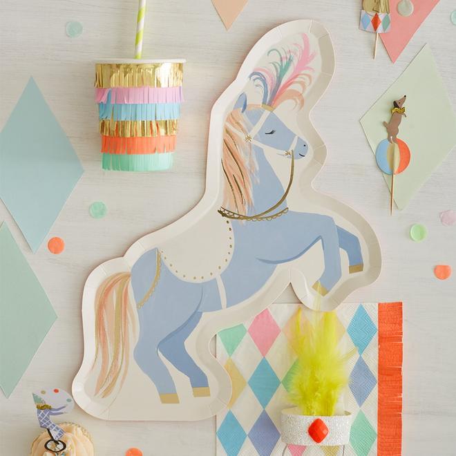 ASSIETTES D’ÉTALON DE CIRQUE